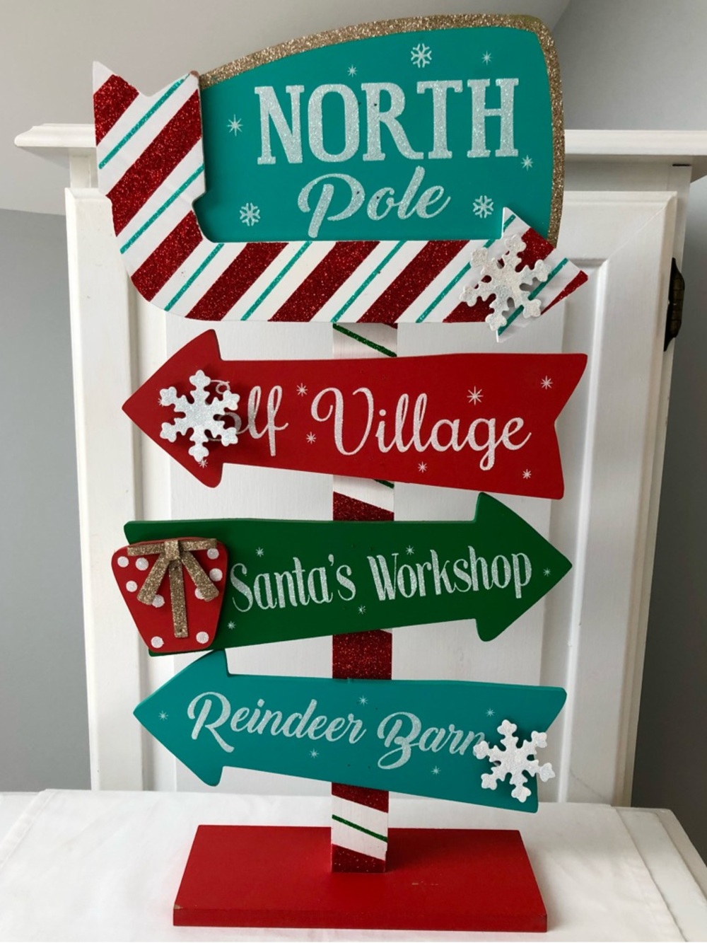 NWT North Pole Wooden Stand Christmas Sign
